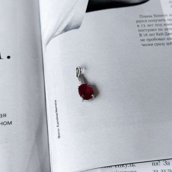 Срібна підвіска з рубіном 3,708 карата