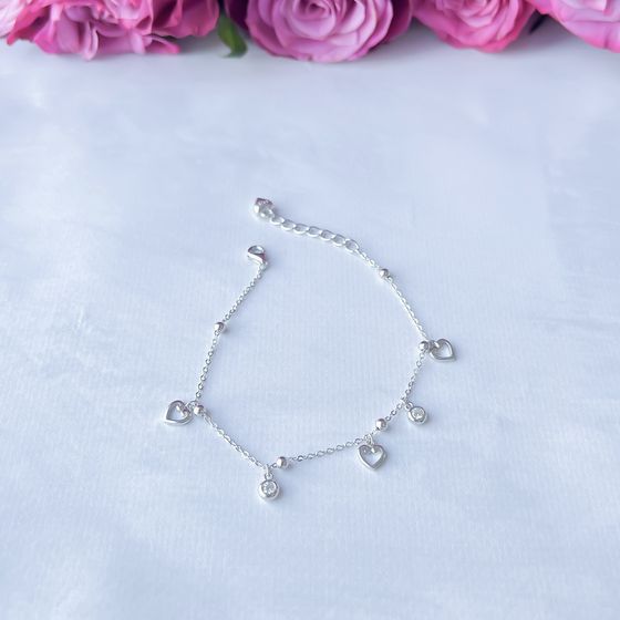 Silver bracelet with phianites