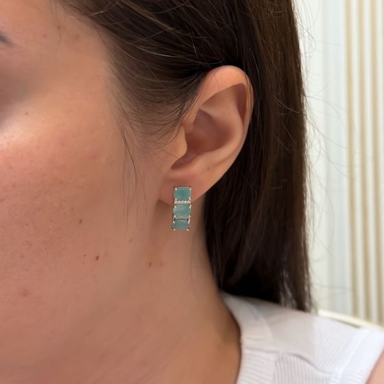 Срібні сережки зі смарагдом, фіанітами