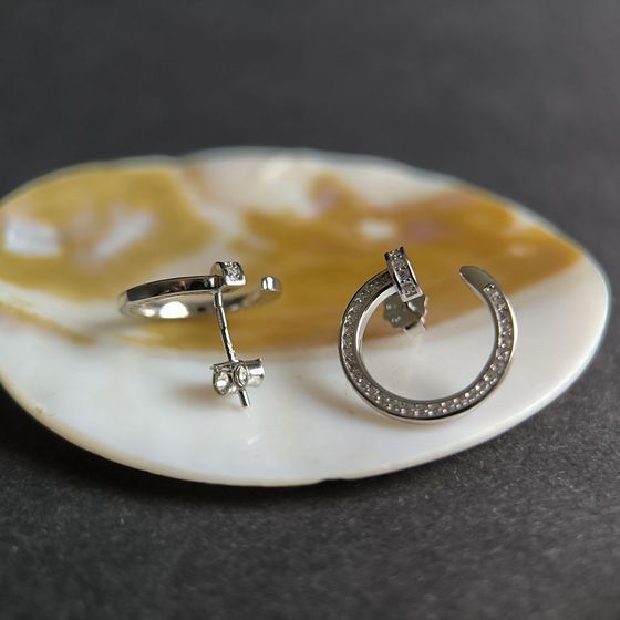 Срібні сережки з фіанітами