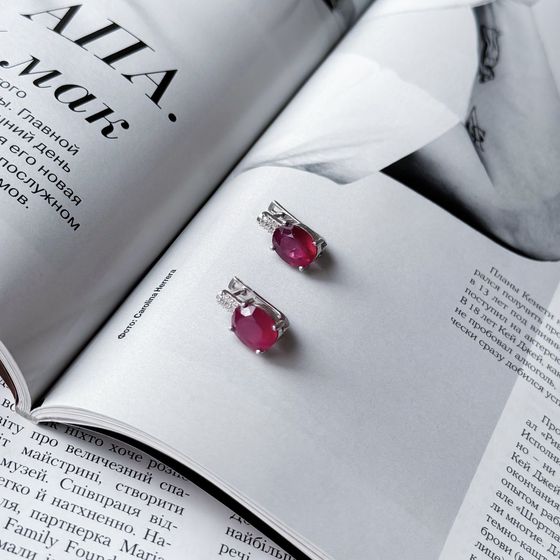 Срібні сережки з рубіном 7,507 карата