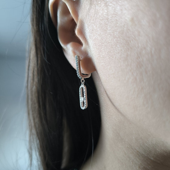 Срібні сережки з фіанітами