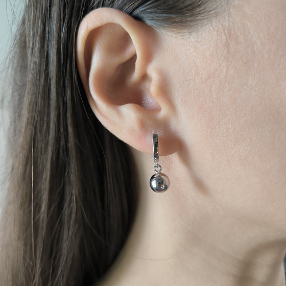 Срібні сережки без каменів