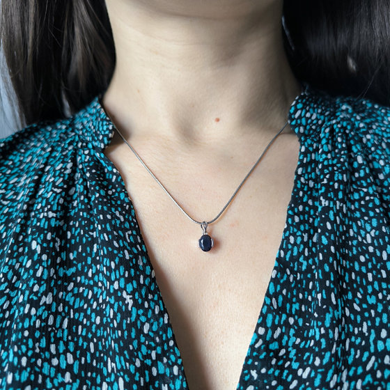 Серебряная подвеска с сапфиром nano 0.908ct
