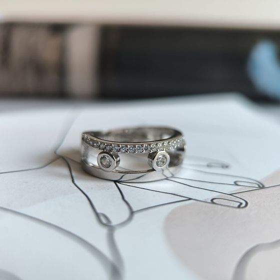 Silver Ring with Fianites