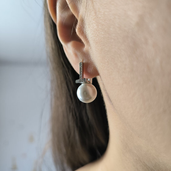 Срібні сережки з перлами, фіанітами