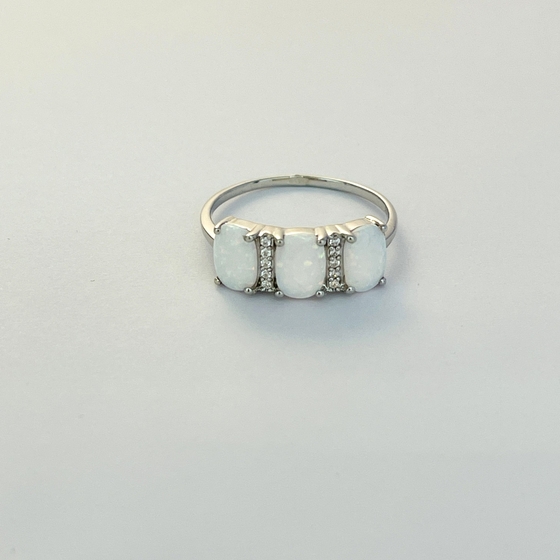 Серебряное кольцо с опалом 1ct