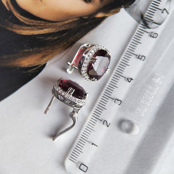 Срібні сережки з гранатом nano 9.39ct