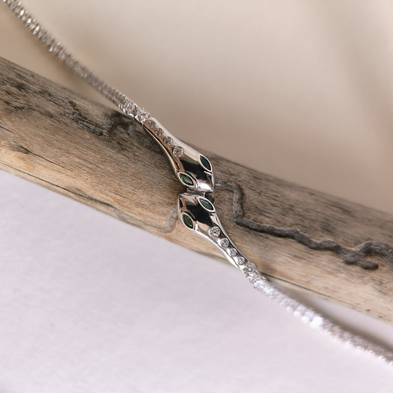 Silver bracelet with cubic zirconia