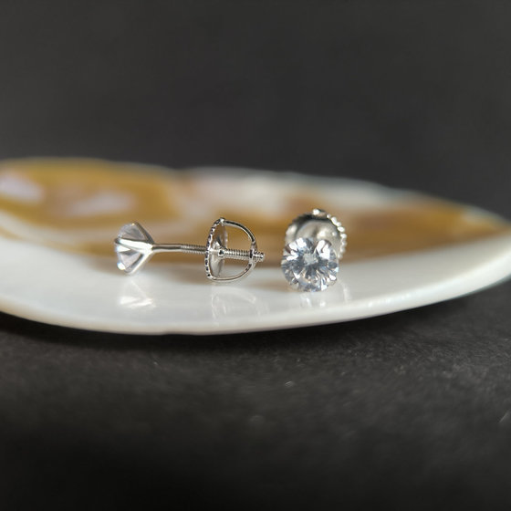 Срібні сережки з фіанітами