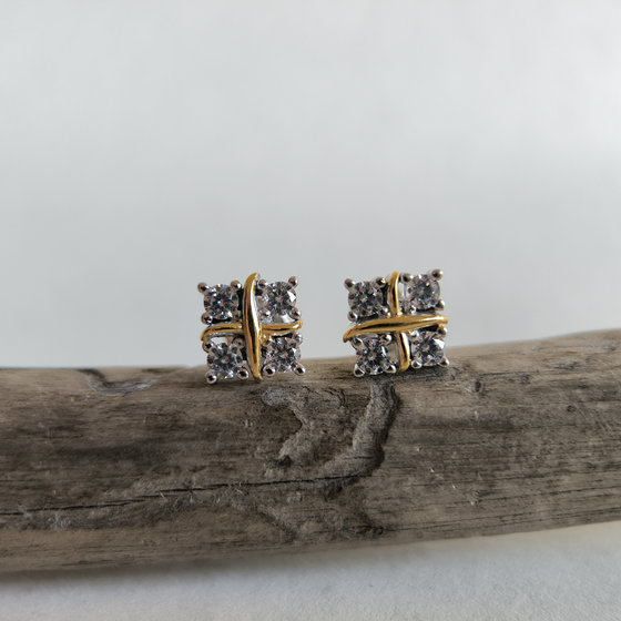 Silver earrings with Phianites