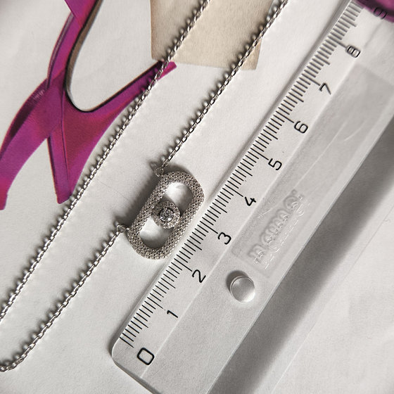 Silver necklace with cubic zirconia