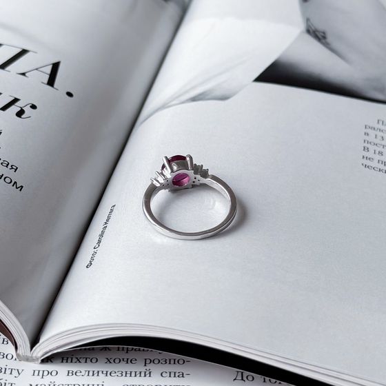 Silver ring with a 2.207-carat ruby