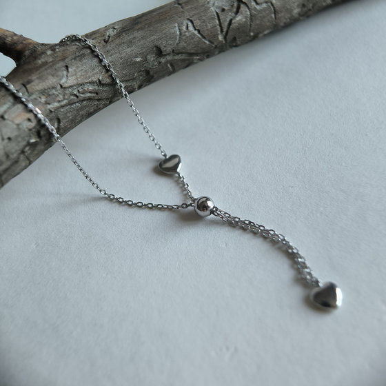 Silver bracelet without stones