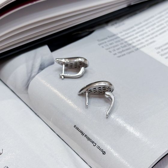 Silver earrings without stones