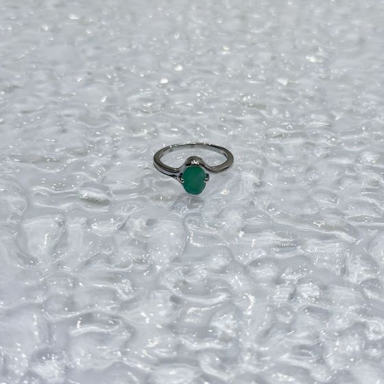 Silver ring with emerald