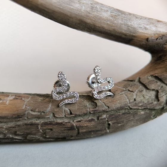 Срібні сережки з фіанітами