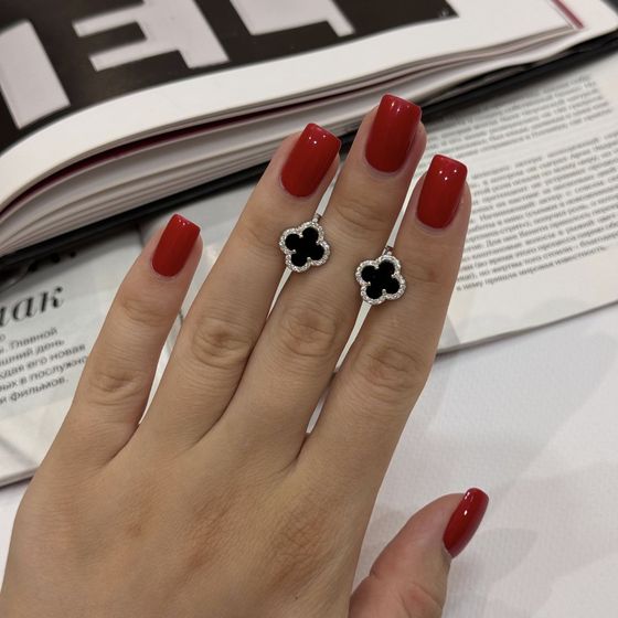 Срібні сережки з оніксом, фіанітами