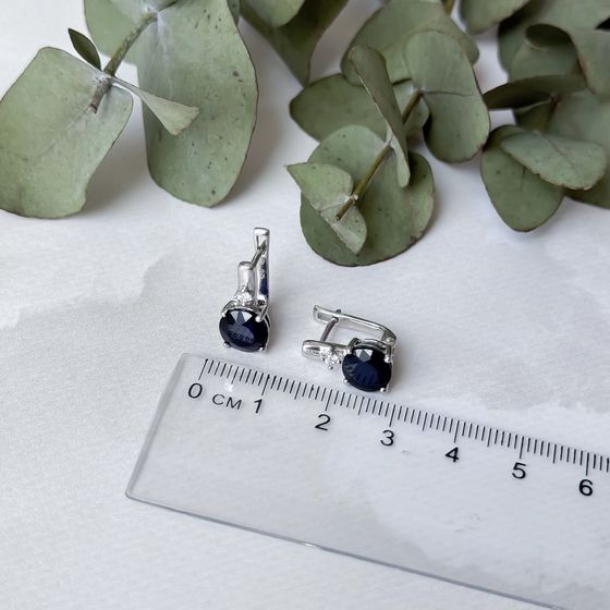 Silver earrings with sapphire 5.008ct