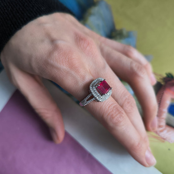 Silver ring with a 3.673ct ruby and cubic zirconia