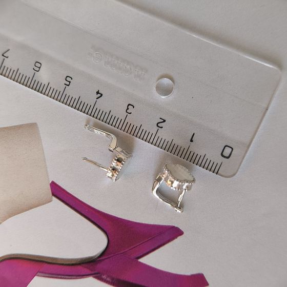 Silver earrings with mother-of-pearl