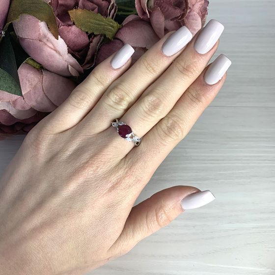 Серебряное кольцо с рубином 1.918ct