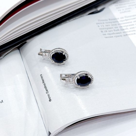 Срібні сережки з сапфіром 4.927ct, фіанітами