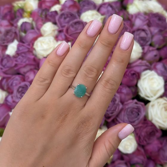Серебряное кольцо с изумрудом 4.488ct