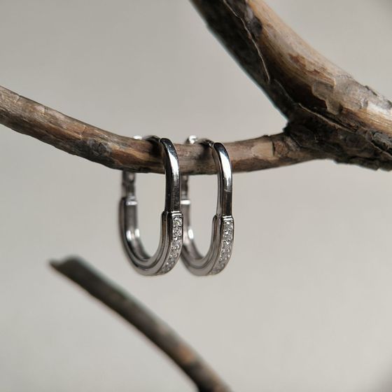 Срібні сережки з фіанітами