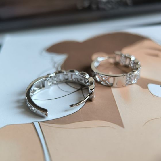Silver Earrings with Fianites
