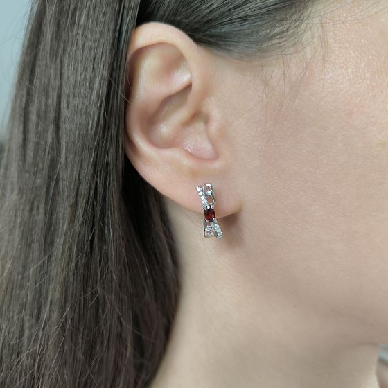 Срібні сережки з гранатом 0.913ct, фіанітами