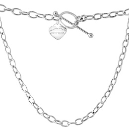 A gold necklace without stones