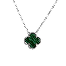Silver necklace with malachite