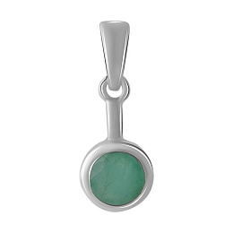 Silver pendant with a 0.75-carat emerald