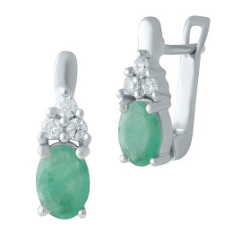 Silver earrings with a 1.939-carat emerald