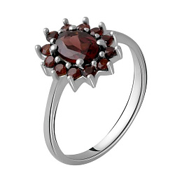 Silver ring with a 1.47-carat garnet