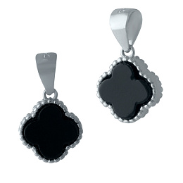 Silver pendant with onyx