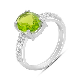 Silver ring with chrysolite