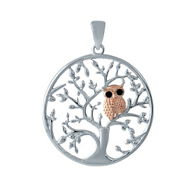 Silver pendant with phianites