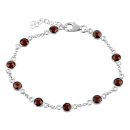 Silver bracelet with garnet