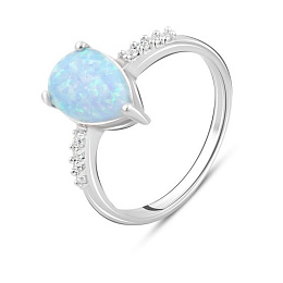 Silver ring with a 1.037-carat opal