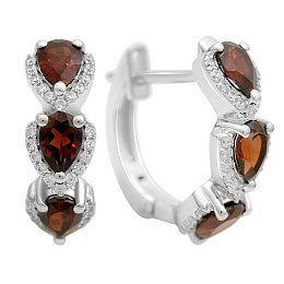 Silver earrings with garnet 3.632ct