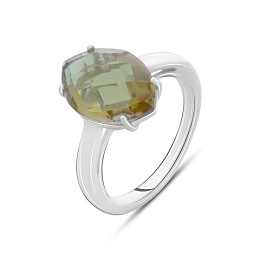 Silver ring with a 5.275-carat sultana