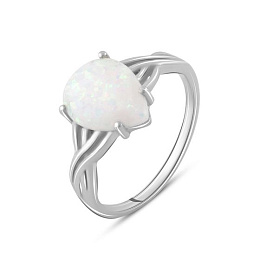 Silver ring with a 1.288-carat opal