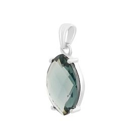 Silver pendant with a 4.84-carat London Blue topaz