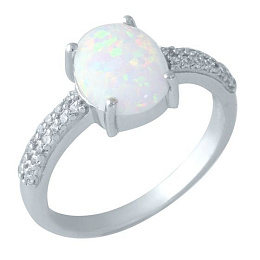 Silver ring with a 1.237-carat opal