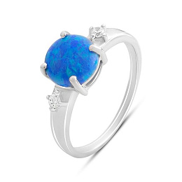 Silver ring with a 1.067-carat opal