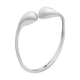 Silver bracelet without stones