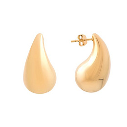 Gold earrings without stones