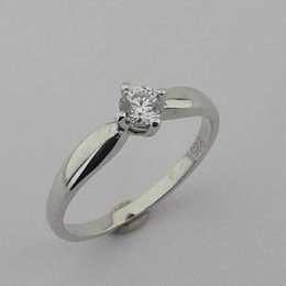 Золотое кольцо с фианитами 0.07ct